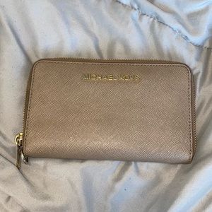 michael kors wallet
